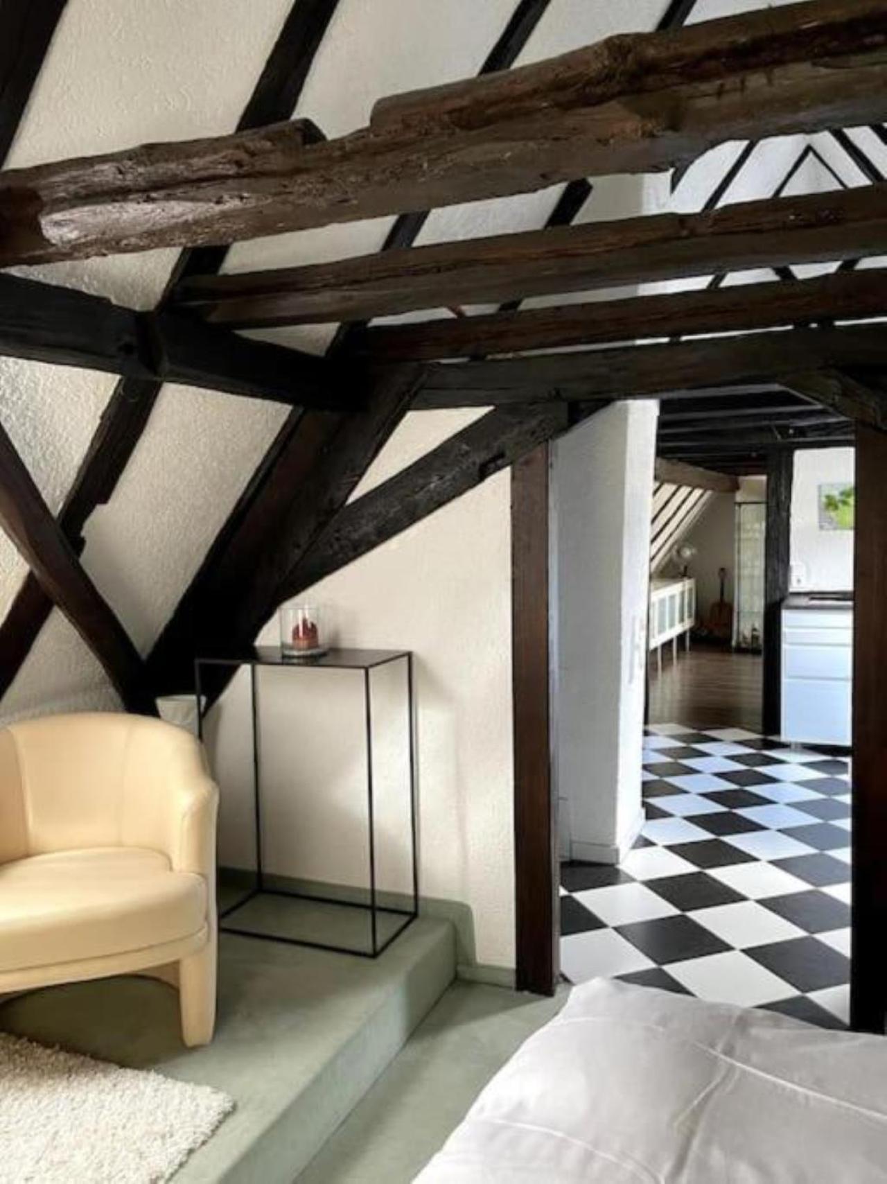 Ferienwohnung Im 'Schmoller - Hof' Neustadt an der Weinstraße Exterior photo